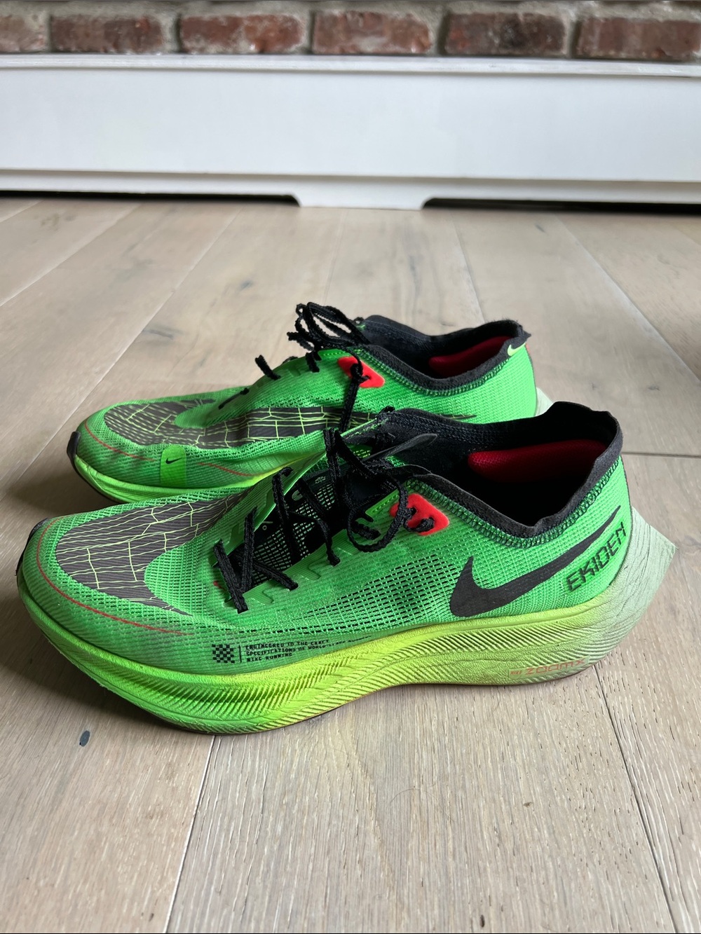 Nike | Men’s Vaporfly 2 Neon Green- Size 10.5